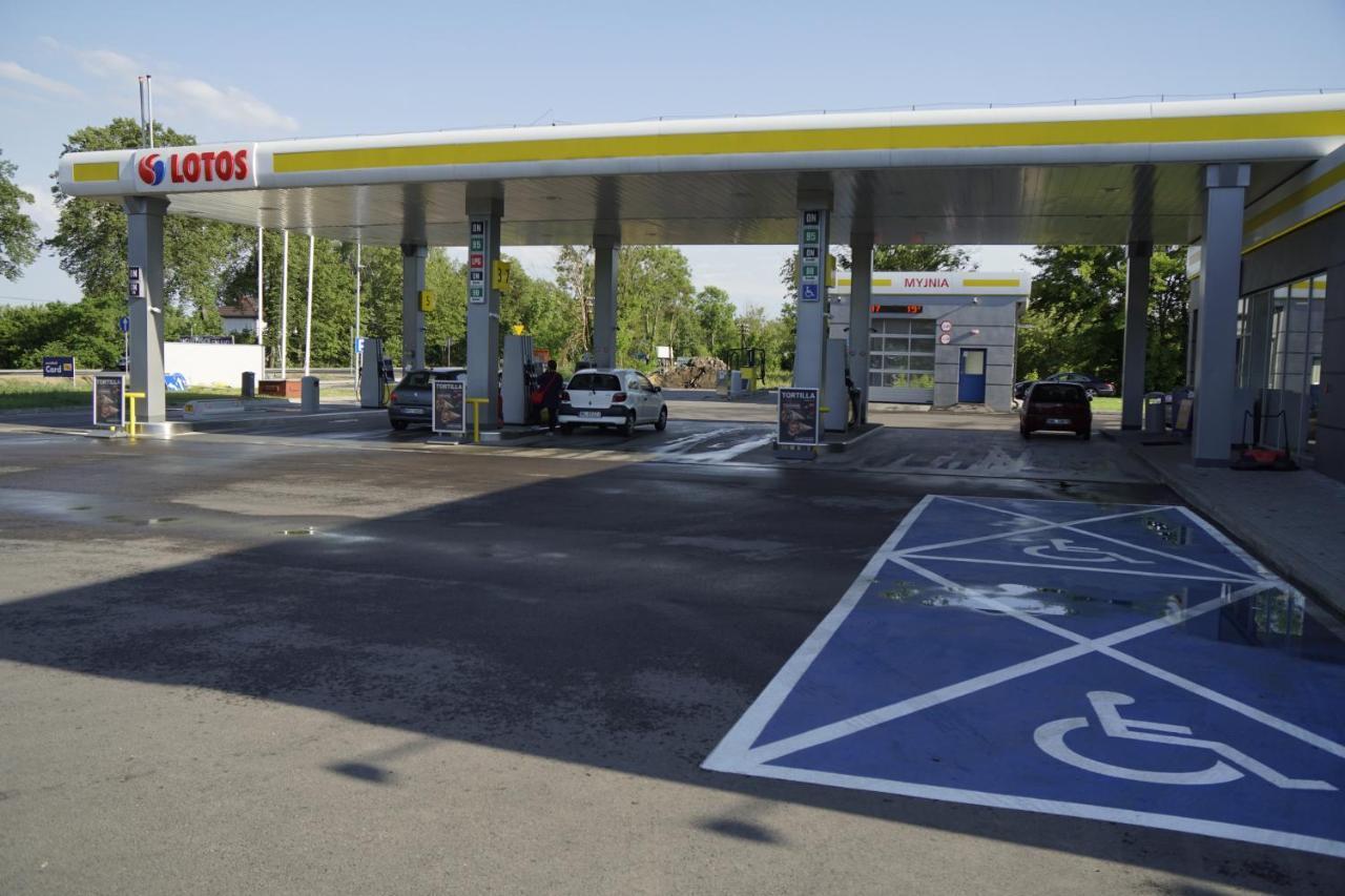 Smartmotel Pułtusk Eksteriør bilde
